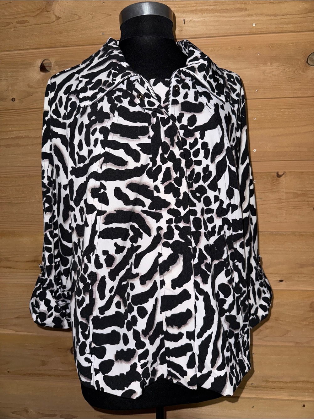 Black white gold Animal-Print Button-Up Zenergy jacket roll up tab sleeves XL